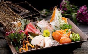 Read more about the article Dịch Vụ Cho Thuê Chụp Ảnh Quảng Cáo Món Ăn, Nhà Hàng Ở Khánh Hòa – Giải Pháp Marketing Hiệu Quả Cho Ngành Ẩm Thực