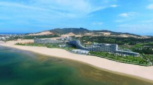 Read more about the article Thuê quay phim flycam cho dự án du lịch, resort ở Bình Định 77– Ghi lại vẻ đẹp thiên nhiên và nghỉ dưỡng từ trên cao