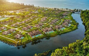 Read more about the article Thuê quay phim flycam cho dự án du lịch, resort ở Thanh Hóa 36– Giải pháp truyền thông đột phá từ trên cao