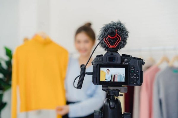 Read more about the article Cho Thuê Dịch Vụ Quay Video Quảng Cáo Sản Phẩm, TVC Doanh Nghiệp Tại Tỉnh Hưng Yên