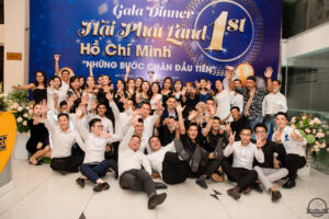 Read more about the article Dịch vụ chụp ảnh sự kiện công ty, gala dinner chuyên nghiệp tại Hà Tĩnh