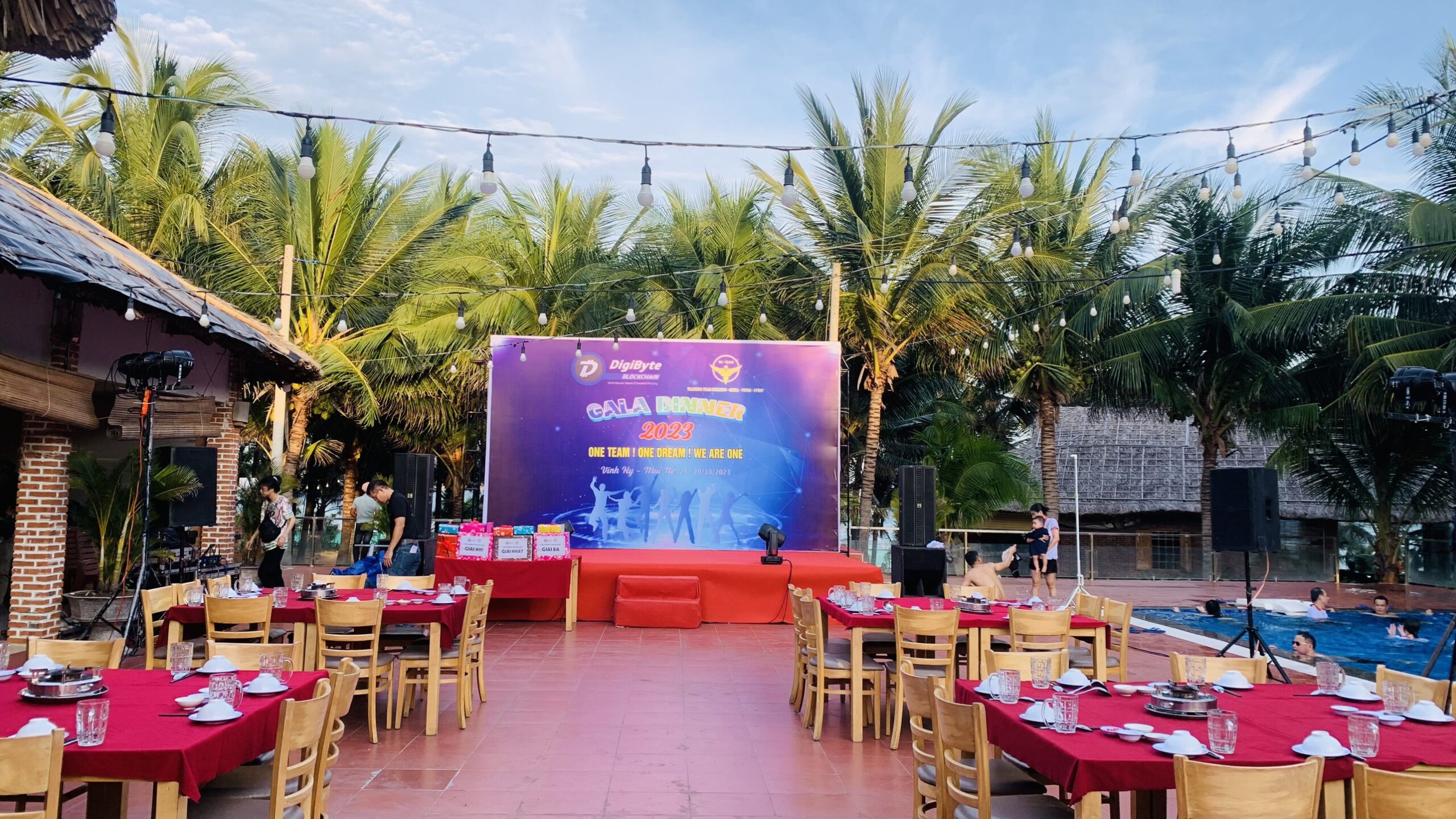 You are currently viewing Dịch Vụ Cho Thuê Âm Thanh Ánh Sáng Đám Cưới, Hội Nghị, Khai Trương Ở Hà Tĩnh 38 – Giải Pháp Tối Ưu Cho Sự Kiện Hoàn Hảo