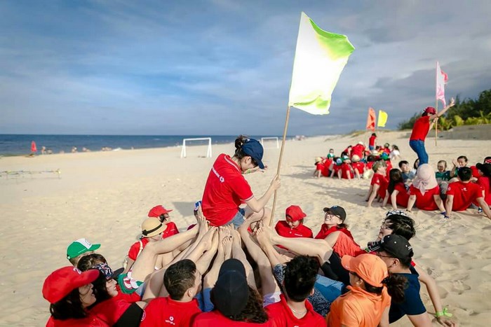 You are currently viewing Cho Thuê Dịch Vụ Chụp Ảnh Team Building Cho Công Ty, Tổ Chức Ở Hà Tĩnh