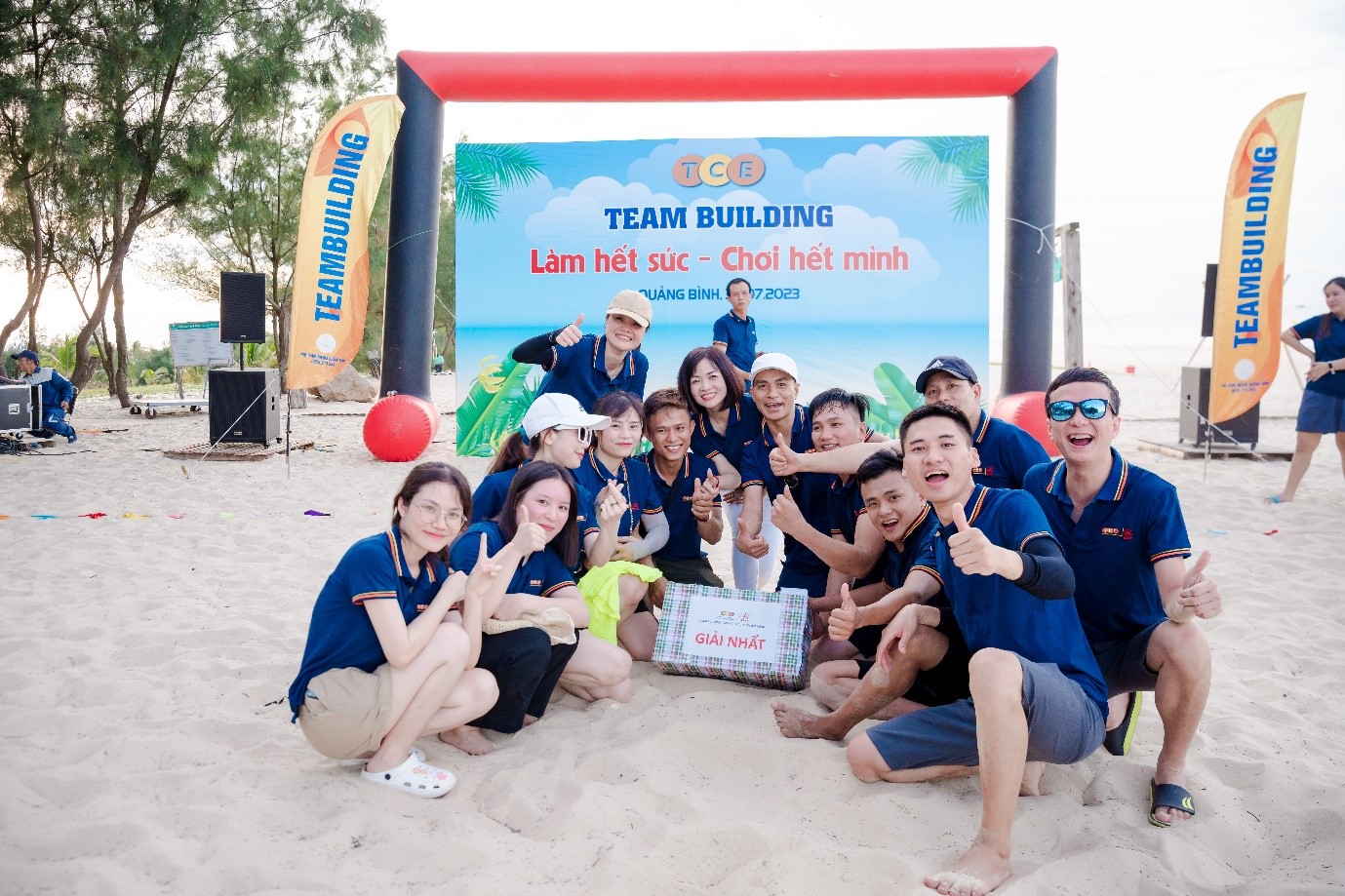 You are currently viewing Cho thuê dịch vụ chụp ảnh team building cho công ty, tổ chức ở Huế