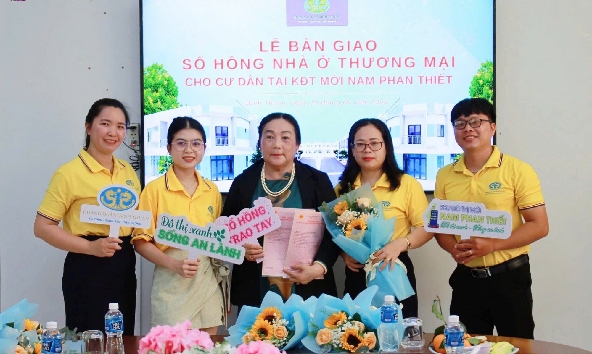 You are currently viewing Cho Thuê Dịch Vụ Quay Phim Chụp Ảnh Lễ Khánh Thành, Động Thổ, Bàn Giao Dự Án Ở Huế – Chất Lượng, Chuyên Nghiệp