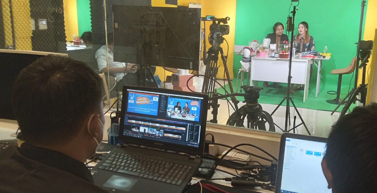 You are currently viewing Cho Thuê Dịch Vụ Quay Video Livestream Bán Hàng Ở Huế – Giải Pháp Tăng Doanh Thu Online Hiệu Quả