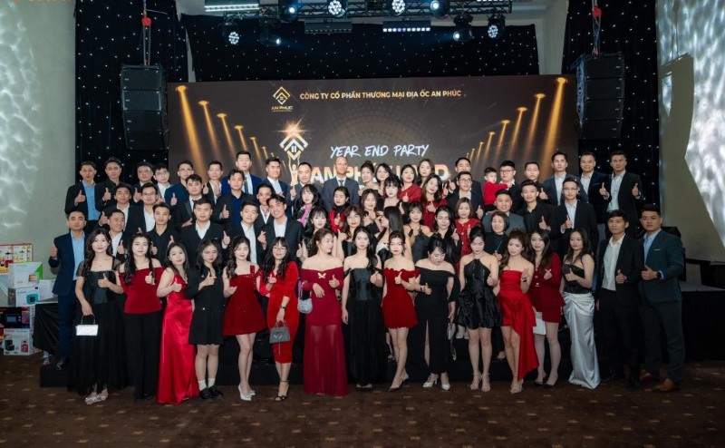 You are currently viewing Dịch vụ chụp ảnh sự kiện công ty, gala dinner chuyên nghiệp tại Đắk Lắk