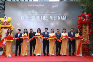 Read more about the article Dịch Vụ Chụp Ảnh Sự Kiện Công Ty, Gala Dinner Ở Hòa Bình – Ghi Dấu Những Khoảnh Khắc Đáng Nhớ