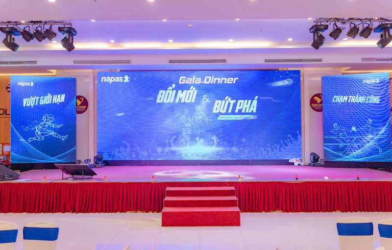 You are currently viewing Dịch vụ chụp ảnh sự kiện công ty, gala dinner chuyên nghiệp tại Phú Yên