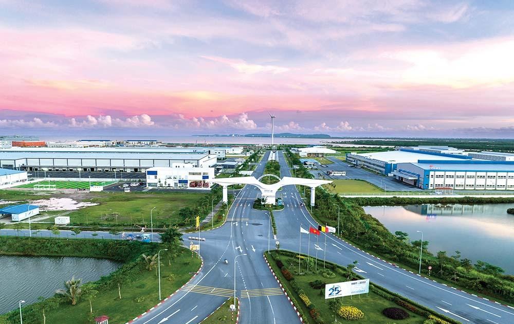 Read more about the article Cho thuê flycam chụp ảnh dự án bất động sản ở Khánh Hòa 79– Giải pháp hình ảnh tối ưu cho nhà đầu tư
