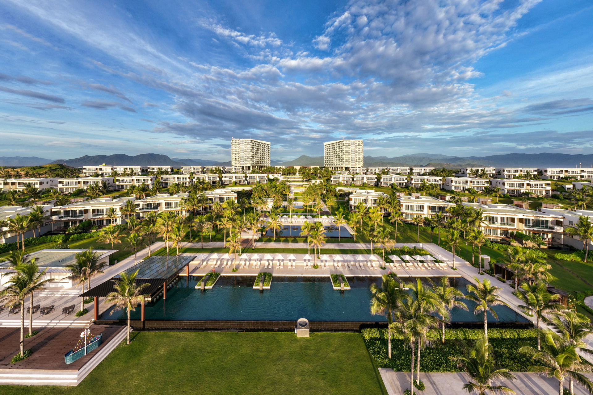 You are currently viewing Thuê quay phim flycam cho dự án du lịch, resort ở Phú Thọ 19– Giải pháp quảng bá hiệu quả, chuyên nghiệp