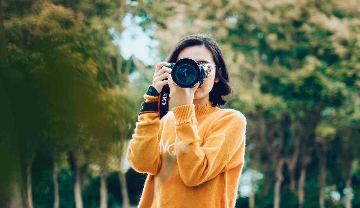 You are currently viewing DỊCH VỤ CHỤP ẢNH CHÂN DUNG, PROFILE CÁ NHÂN, DOANH NGHIỆP TẠI HÀ NỘI – THỂ HIỆN GIÁ TRỊ BẢN THÂN VÀ THƯƠNG HIỆU MỘT CÁCH CHUYÊN NGHIỆP