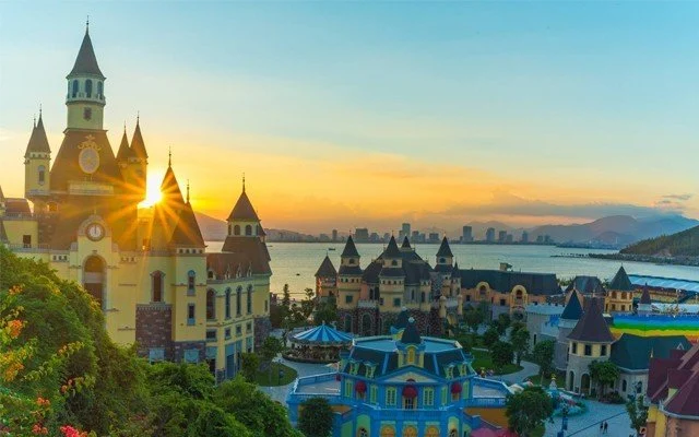 Read more about the article DỊCH VỤ QUAY PHIM SỰ KIỆN, HỘI NGHỊ, KHAI TRƯƠNG TẠI KHÁNH HÒA – GHI HÌNH ẤN TƯỢNG, LAN TỎA GIÁ TRỊ THƯƠNG HIỆU