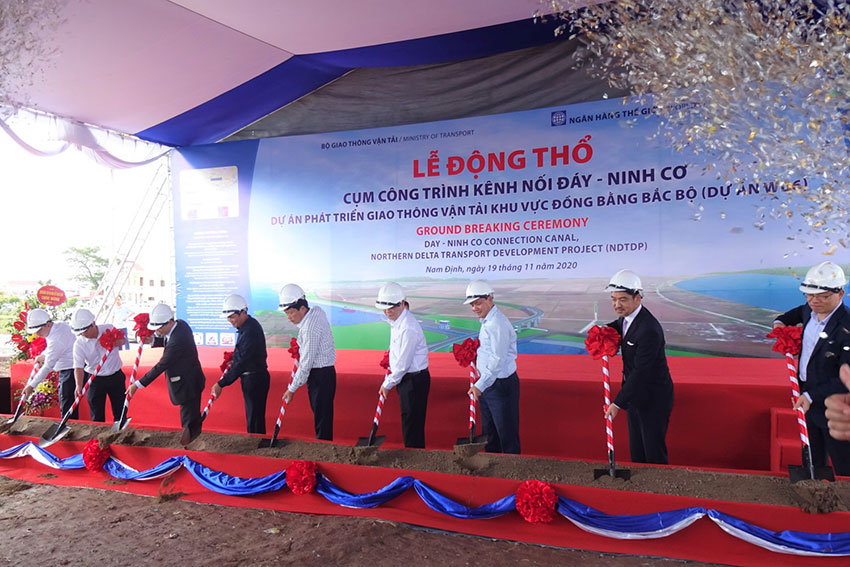 You are currently viewing Chi phí tổ chức sự kiện tại ĐÀ NẴNG 43: Cách tối ưu ngân sách mà vẫn chuyên nghiệp