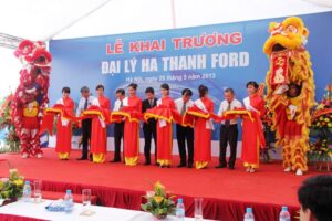 Read more about the article So sánh tổ chức sự kiện nội bộ và sự kiện ngoài trời: Lựa chọn nào hiệu quả hơn tại Bình Định 77?