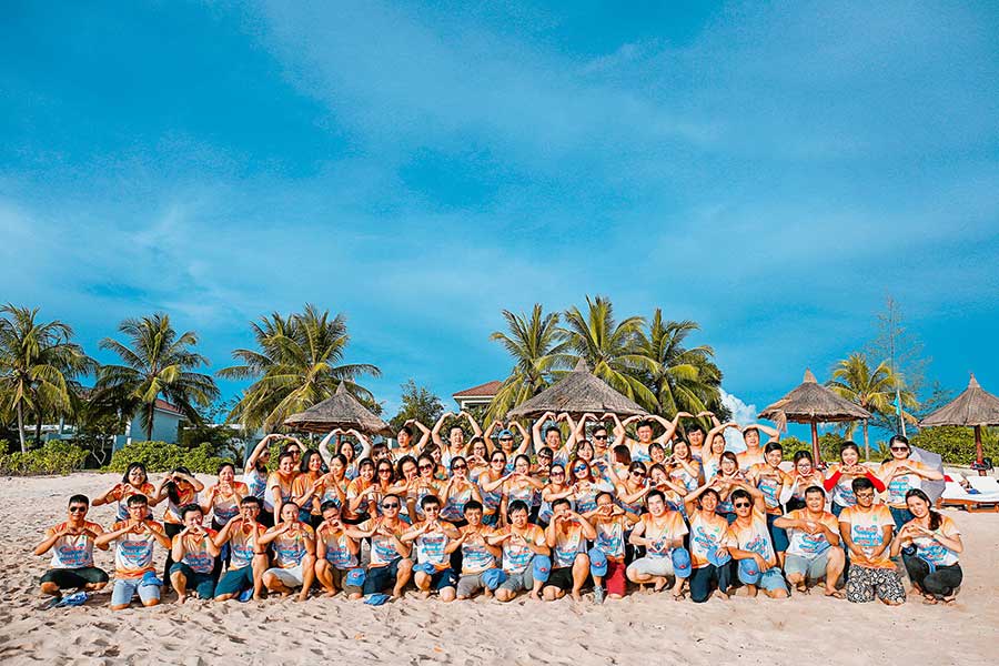 Read more about the article Team Building Theo Mục Tiêu Tại Đà Nẵng 43: Gắn Kết, Truyền Cảm Hứng, Hay Giải Trí?
